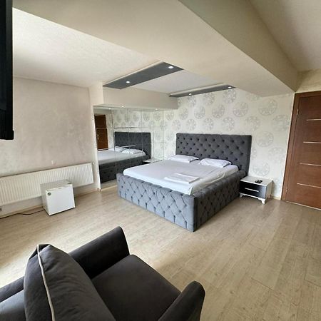 Hotel Pashtriku Gjakova Luaran gambar