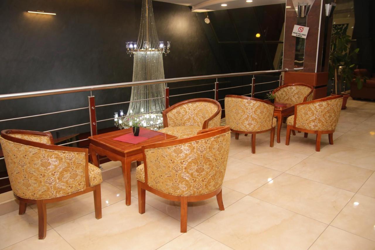 Hotel Pashtriku Gjakova Luaran gambar