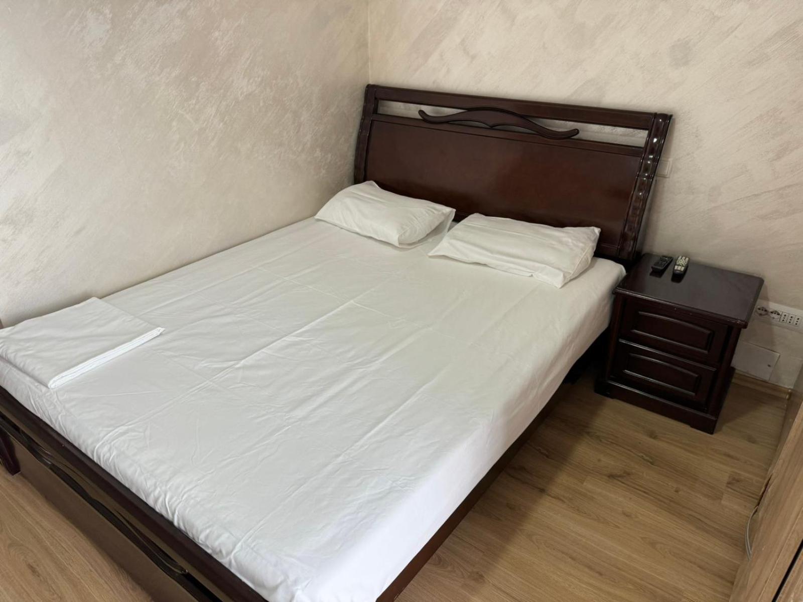 Hotel Pashtriku Gjakova Luaran gambar