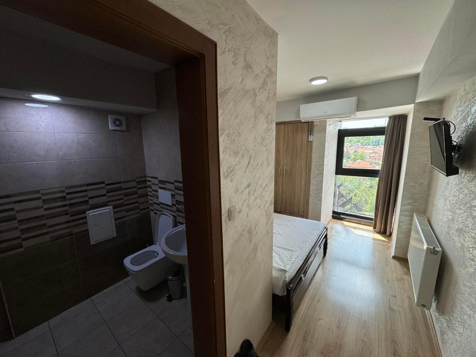 Hotel Pashtriku Gjakova Luaran gambar